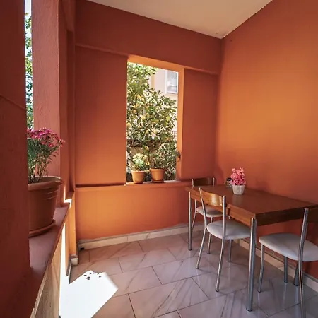 Lejlighed Cozy With Excellent Location In