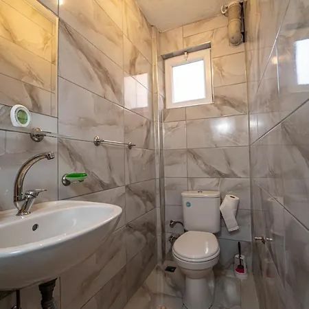 Cozy With Excellent Location In Lejlighed *